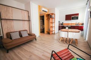 Les Halles Positives, Draps compris et Climatisation