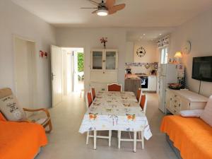Apartment in Slatine with sea view, terrace, WiFi (4785-1)