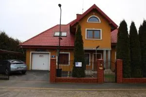 Dworek w Zieleni - Warka