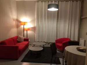 GITE MAISON WEEK END - 马洛莱班