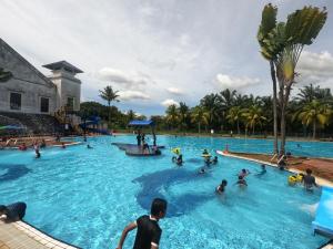 Bukit Beruntung Resort