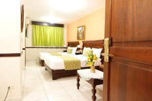 Platino Hotel & Casino