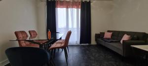 Appartements Appartement 65m² Paris - DisneyLand - RER A : photos des chambres