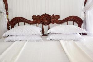 Hotel Dolphin Hikkaduwa