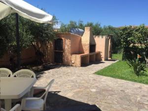 Appartamenti in Villa con ampio giardino esterno