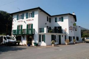 Hotels Hotel Restaurant Noblia : photos des chambres