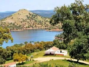 Finca La Vicaria ROMERO - Zufre