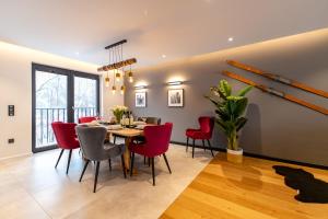 Dwupoziomowy Apartament Enklawa pod Skrzycznem z sauną i bilardem - Dream Apart