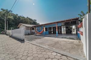 Casa na praia de Morrinhos Bombinhas para 10 pessoas, Excelente localização