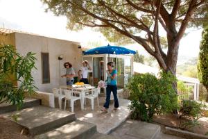 Villages vacances Residence San Damiano - Location Appartements, Studios & Chambres : Appartement avec Terrasse