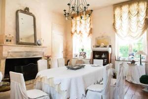 B&B / Chambres d'hotes Chateau Beausejour : photos des chambres