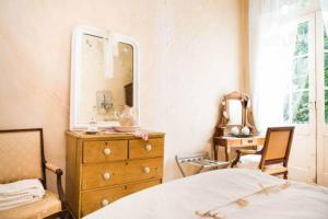 B&B / Chambres d'hotes Chateau Beausejour : photos des chambres