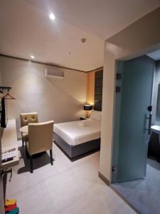 Yes Hotel Pandi Bulacan