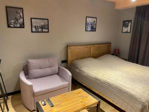 Atrium Apt. 403