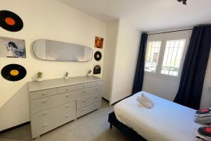 Appartements La Loge - Joli T2 proche Longchamp / Centre-ville et Gare - Wifi Netflix : photos des chambres