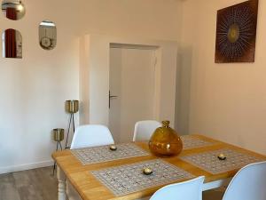 Appartements Comme un Air de Provence a Blois : photos des chambres