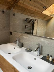 Chalets Le Refuge des Sens chalet Serenite : photos des chambres