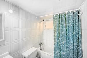 Loft Costero with Parking Wifi View & TV