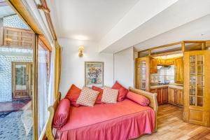 Loft Costero with Parking Wifi View & TV