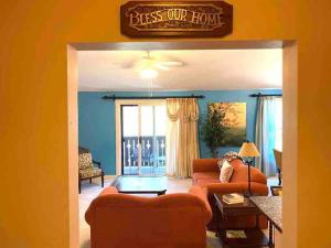 Luxury Condo in Golfer’s Paradise