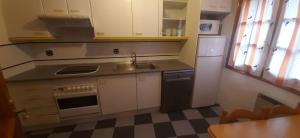 APARTAMENTOS TURÍSTICOS Y SUITES