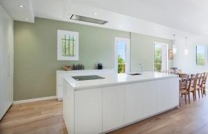 Villa Le Corps de Garde with swimming-pool and garden of 1200m2