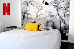 Appartements Studio Cosy Bordeaux - Parking prive - Netflix - Tram A : photos des chambres