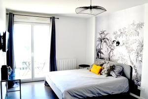Appartements Studio Cosy Bordeaux - Parking prive - Netflix - Tram A : photos des chambres