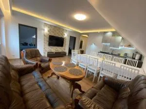 Apartamenty na Źródlanej - Stara Sikorska Huta