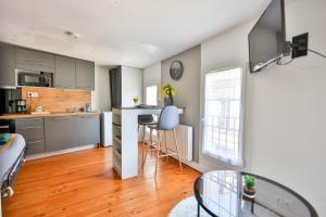 LE DOUILLET #Centre ville #100m des quais