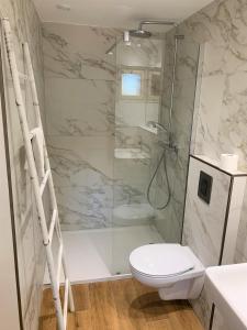 Appart'hotels Residence Les Pins : photos des chambres