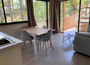 Appart'hotels Residence Les Pins : photos des chambres