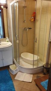 Relaxing Balcony Apartment