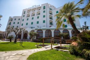 Grand Hotel Excelsior - Hotéis de 4 estrelas em San Benedetto del Tronto