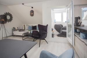 Astenperle II in Winterberg Infrarosauna, Massagesessel, Balkon