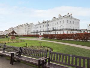 Number One The Crescent