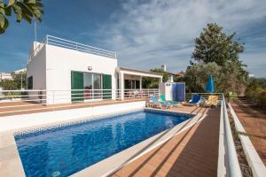 Casa da Alcaria by Portucasa