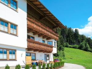 Apartment Moarerlechenhof-1 by Interhome