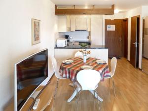 Apartment Victoria B 7 by Interhome