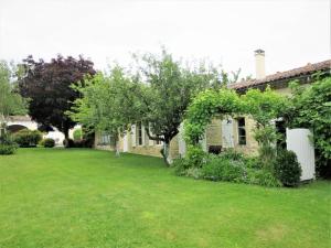Maisons de vacances Holiday Home La Vertheuillaise by Interhome : photos des chambres