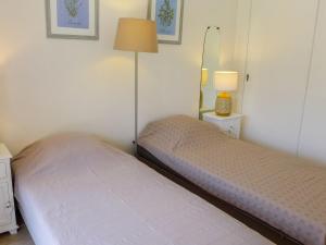 Apartment La Pinède-1 by Interhome