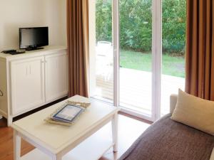 Appartements Apartment Les Cottages du Lac - PNS215 by Interhome : photos des chambres