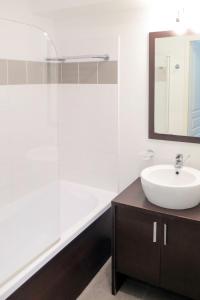 Appartements Apartment Les Cottages du Lac T1 by Interhome : photos des chambres