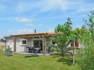 Maisons de vacances Holiday Home Dorgeles - SUL130 by Interhome : photos des chambres