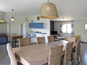 Maisons de vacances Holiday Home Dorgeles - SUL130 by Interhome : photos des chambres