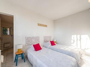 Maisons de vacances Holiday Home Yalou by Interhome : photos des chambres