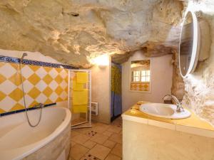 Maisons de vacances Holiday Home Mimosas by Interhome : photos des chambres