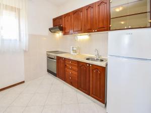 Apartment Lucija-1 by Interhome