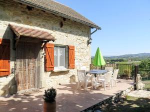 Maisons de vacances Holiday Home Sarrouil - LBS100 by Interhome : photos des chambres