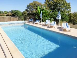 Maisons de vacances Holiday Home Sarrouil - LBS100 by Interhome : photos des chambres